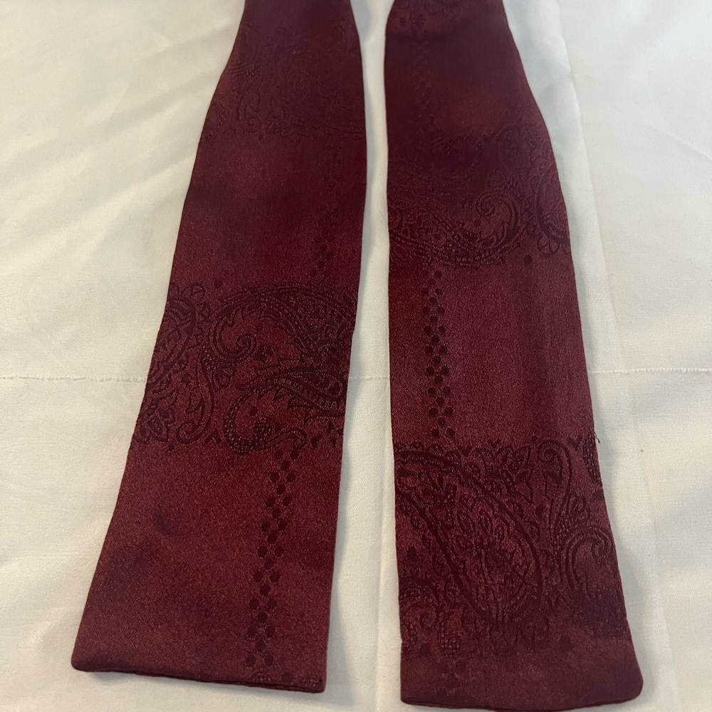 4 for $20 Pride of England Elegant Burgundy Paisley Bow Tie